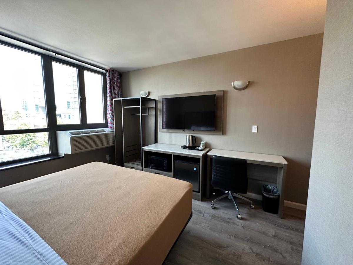 Regal Inn & Suites New York Laguardia Hotel Kültér fotó