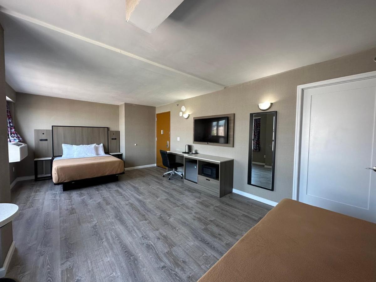Regal Inn & Suites New York Laguardia Hotel Kültér fotó