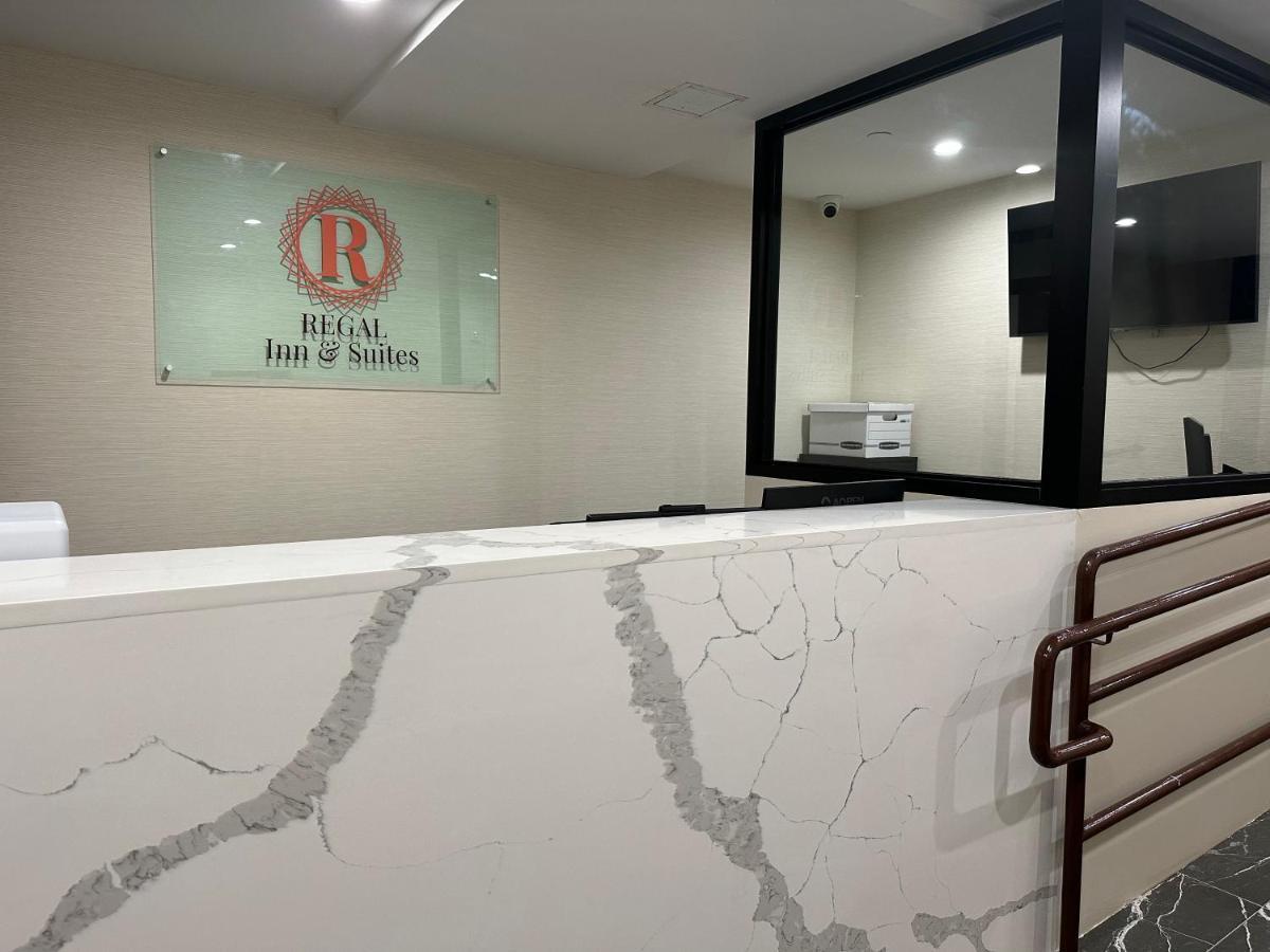 Regal Inn & Suites New York Laguardia Hotel Kültér fotó